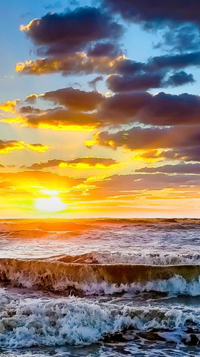 Рассвет на море