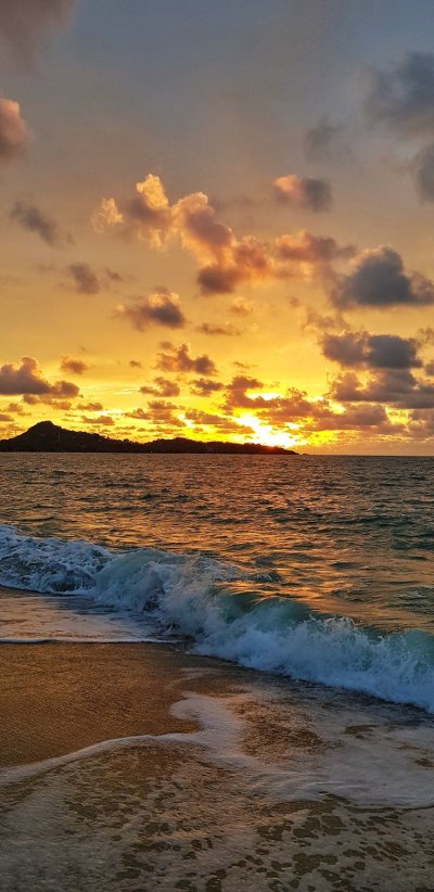 Рассвет на море