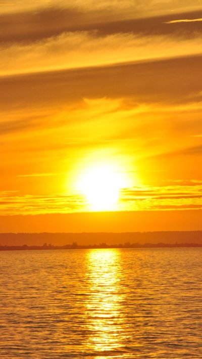 Желтый закат