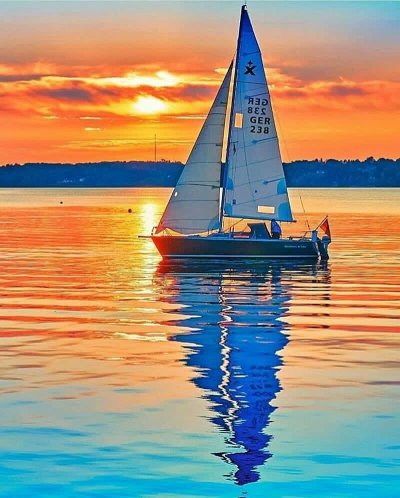 Парусная яхта швертбот