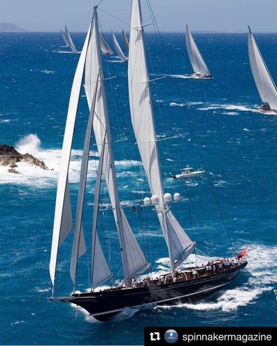 Яхта Аглая парусная