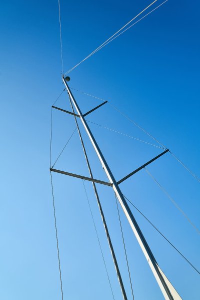 Высокие мачты