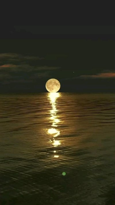 Интернет картины из серии полная Луна на заставку