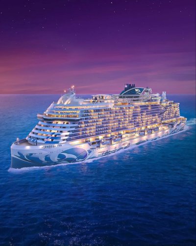 Круизный лайнер Норвежская Прима