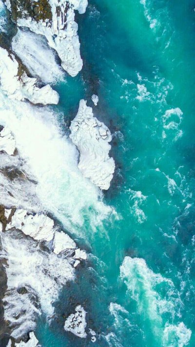 Бирюзовая река