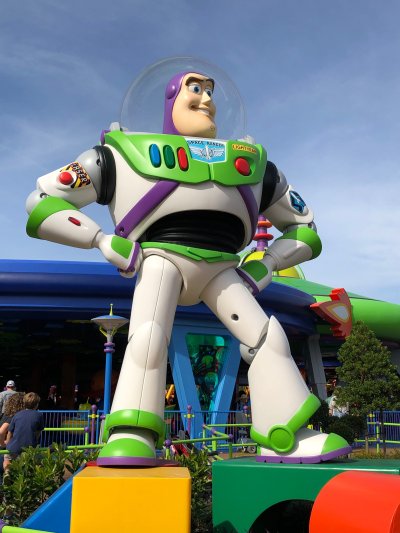 Базз Лайтер