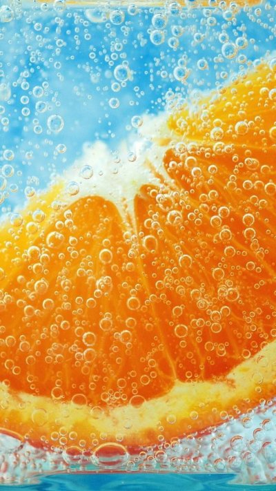 Фрукты в воде