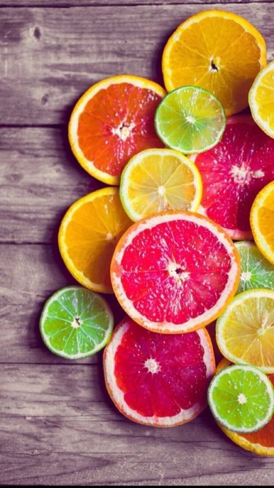 Сочные фрукты