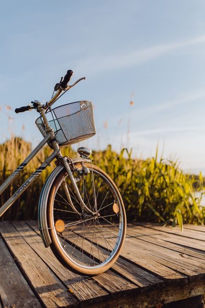 Велосипед летом