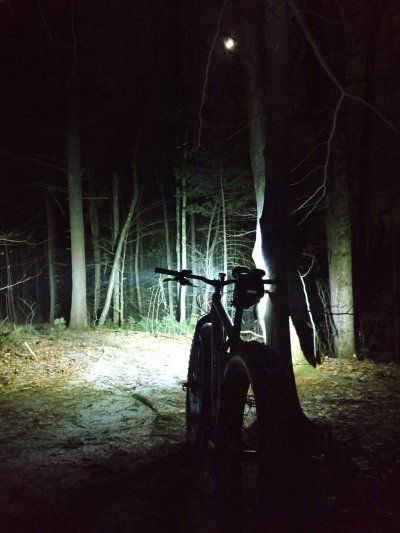 Велосипед ночью