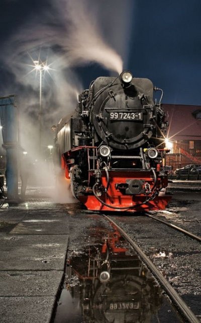 Старинный поезд