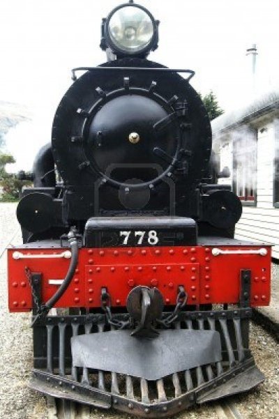 Паровоз спереди