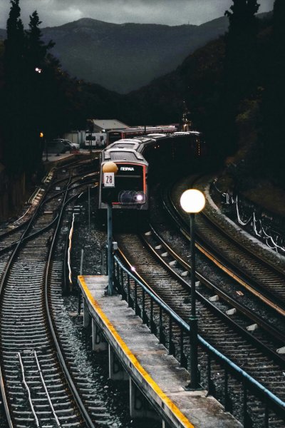 Ночная железная дорога