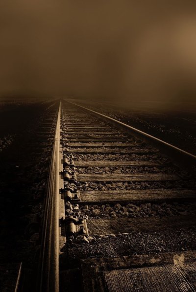 Железная дорога ночью