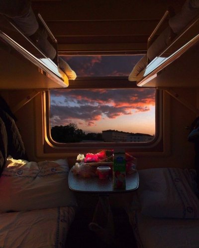 Купе в поезде