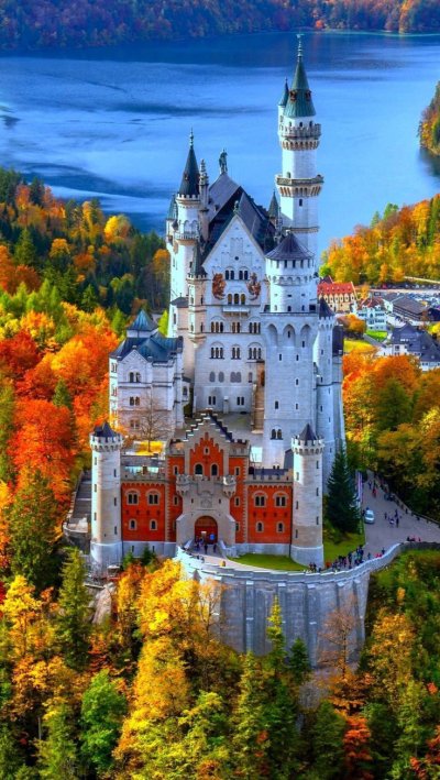 Замок Нойшванштайн