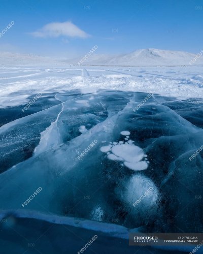 Байкал зимой