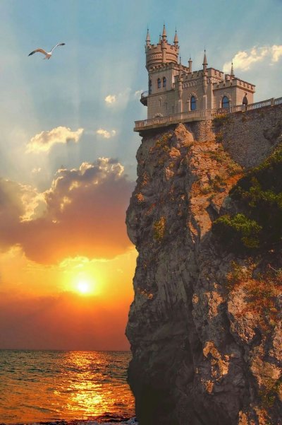 Замок Ласточкино гнездо в Крыму