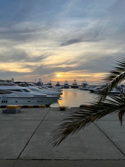 Морской порт Сочи