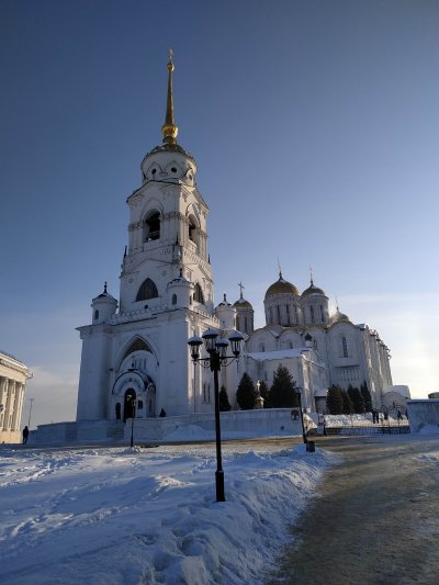 Успенский собор во Владимире колокольня