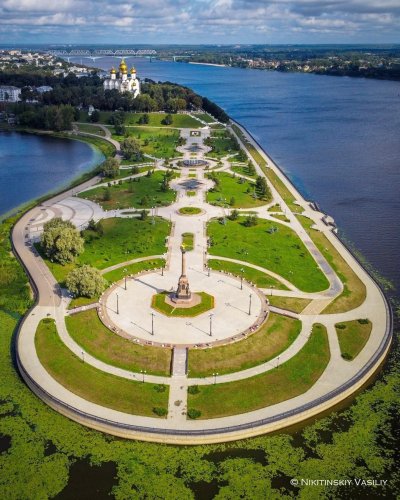 Парк стрелка Ярославль