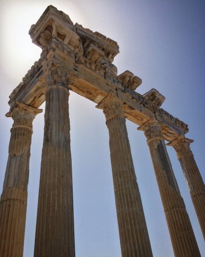 Храм Аполлона Сиде Турция