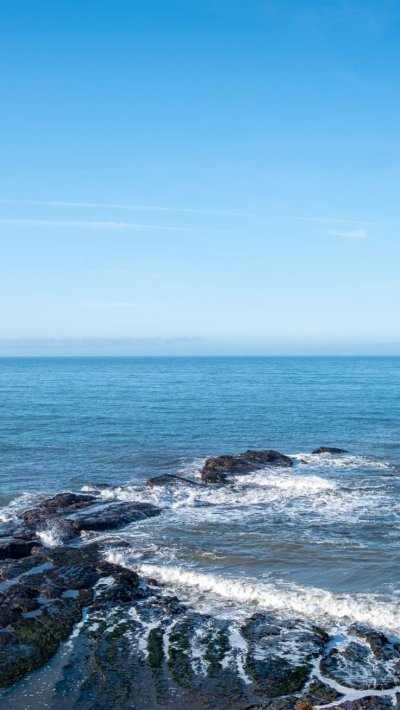 Рифы над морем