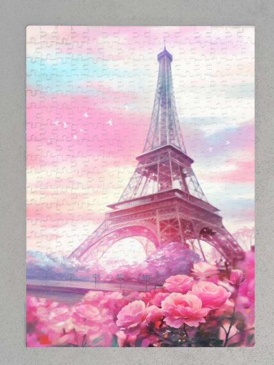 Эйфелева башня в Париже