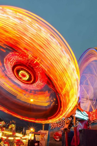 Аттракционы фон