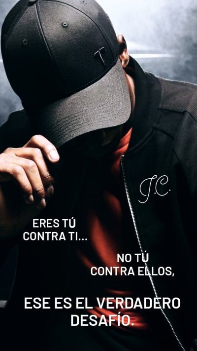 Фото пацан в кепке и в маске