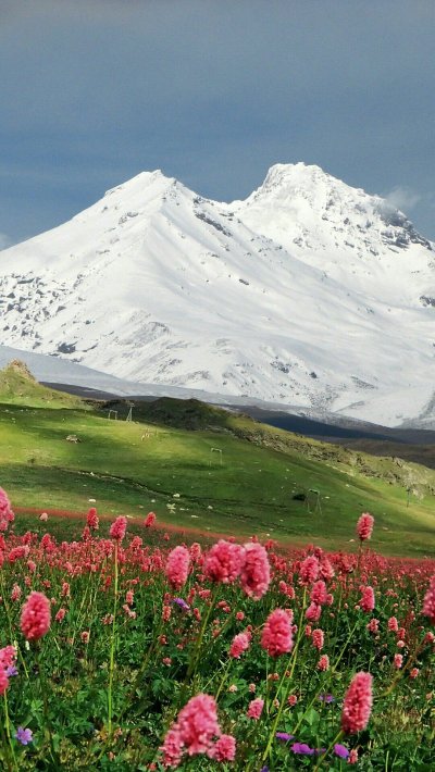 Приэльбрусье весной
