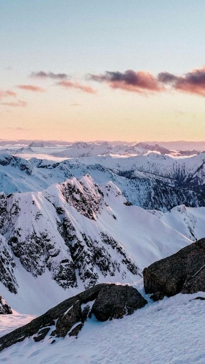 Заснеженные горы