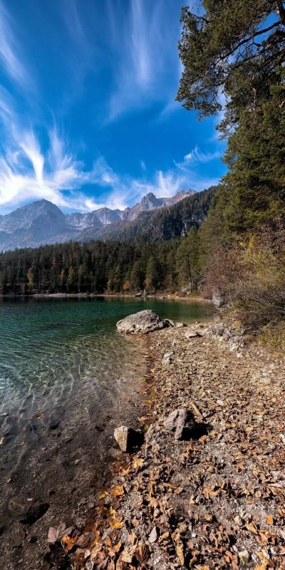 Пустынные озера