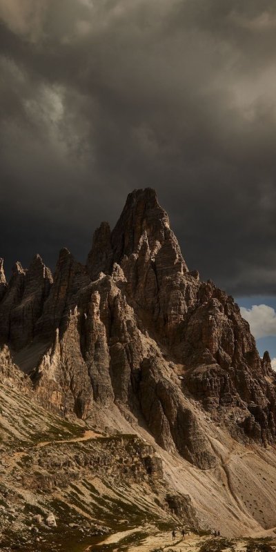 Обои от айфона 11 скала