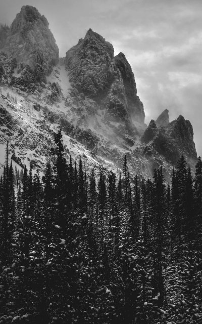 Мрачные горы