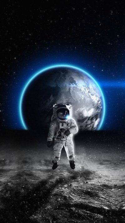 Заставка на телефон космонавт
