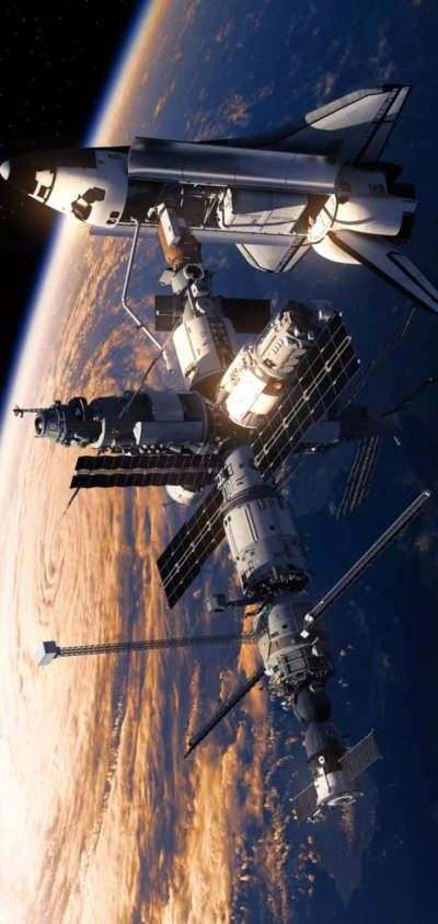 Шаттл Атлантис с мир