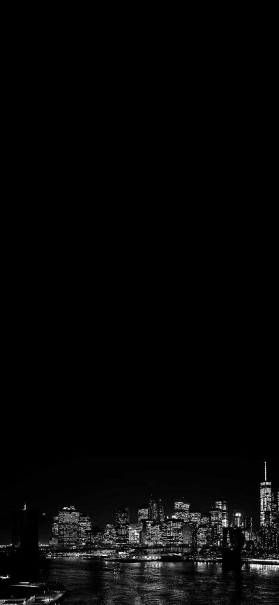 Город на черном фоне