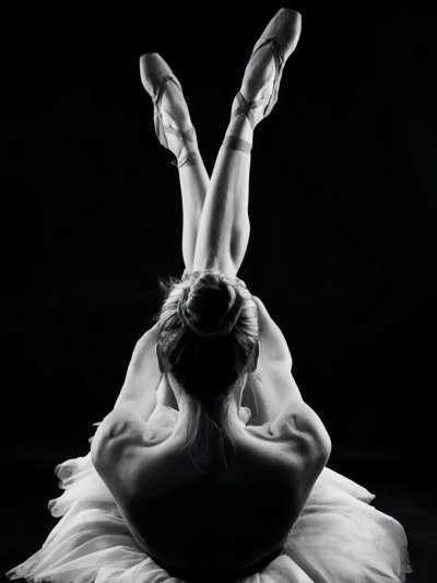 Балерина со спины