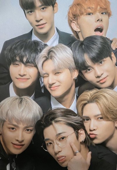 Группа ATEEZ
