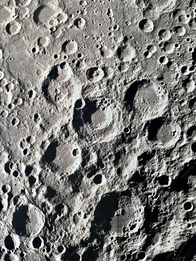 Поверхность Луны