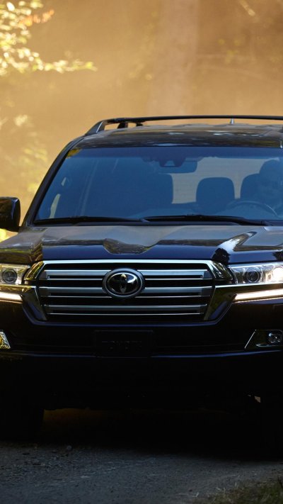 Toyota Land Cruiser 200