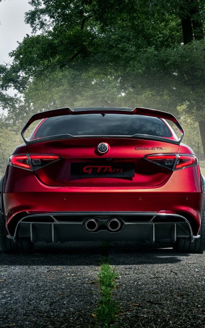 Alfa Romeo Giulia gt 2021