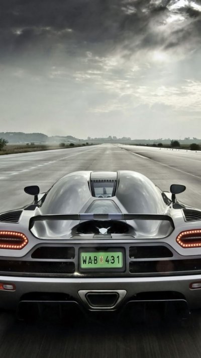 Кенигсегг АГЕРА