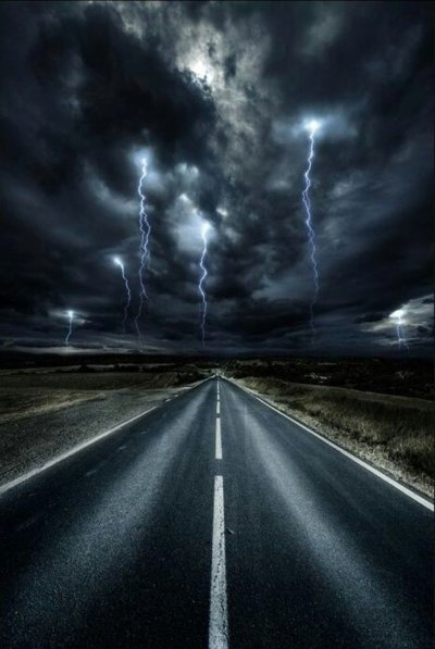 Темная дорога