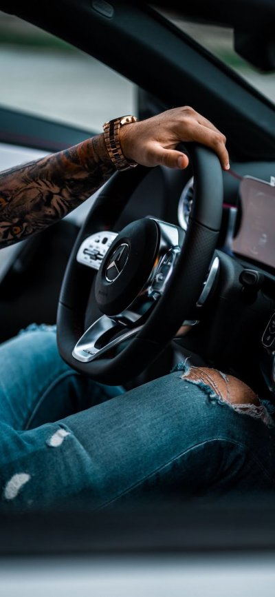 Руки на руле