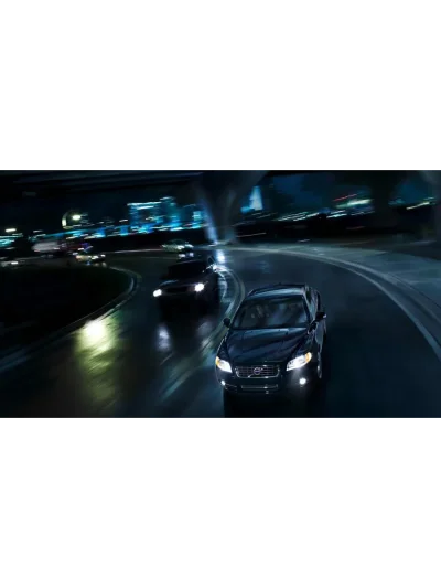 Машина в движении