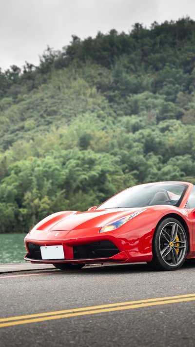 Ferrari 488 Спайдер