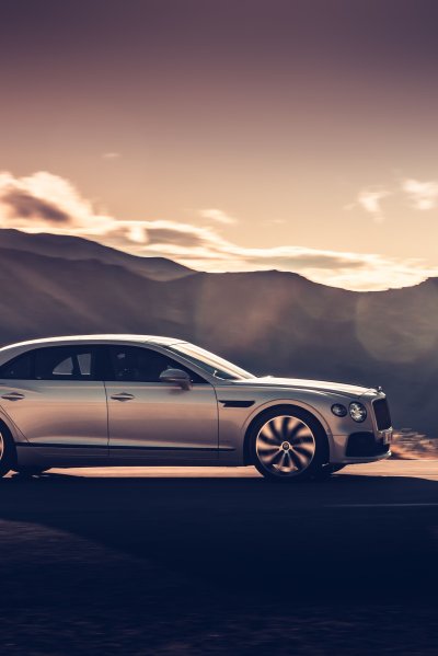 Бентли Flying Spur 2020