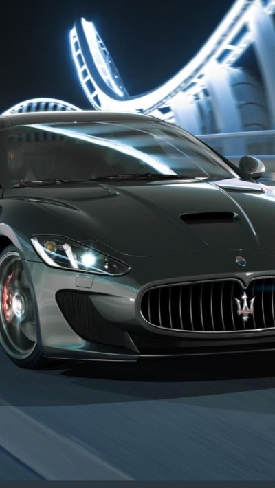 Машина Мазерати